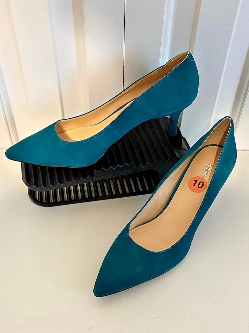 NINE WEST Teal Blue Suede Pointed Toe Heels, Size 10